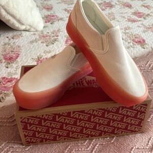 Slip on Vans ! Suede Marshmallow Peach ! Platform New in Box
